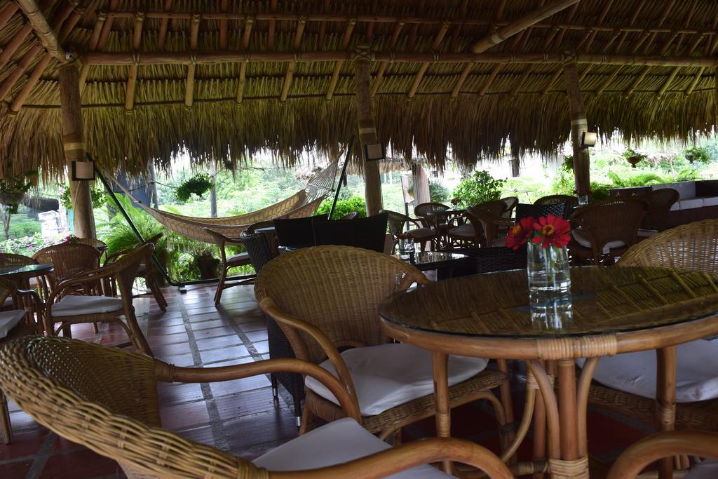 Palomino Breeze Hostal Экстерьер фото