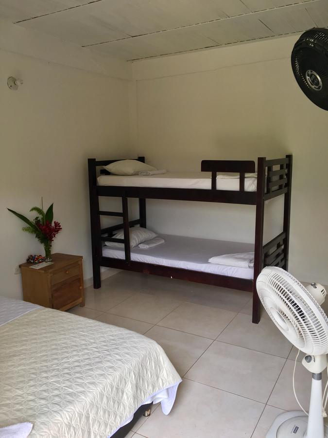 Palomino Breeze Hostal Экстерьер фото